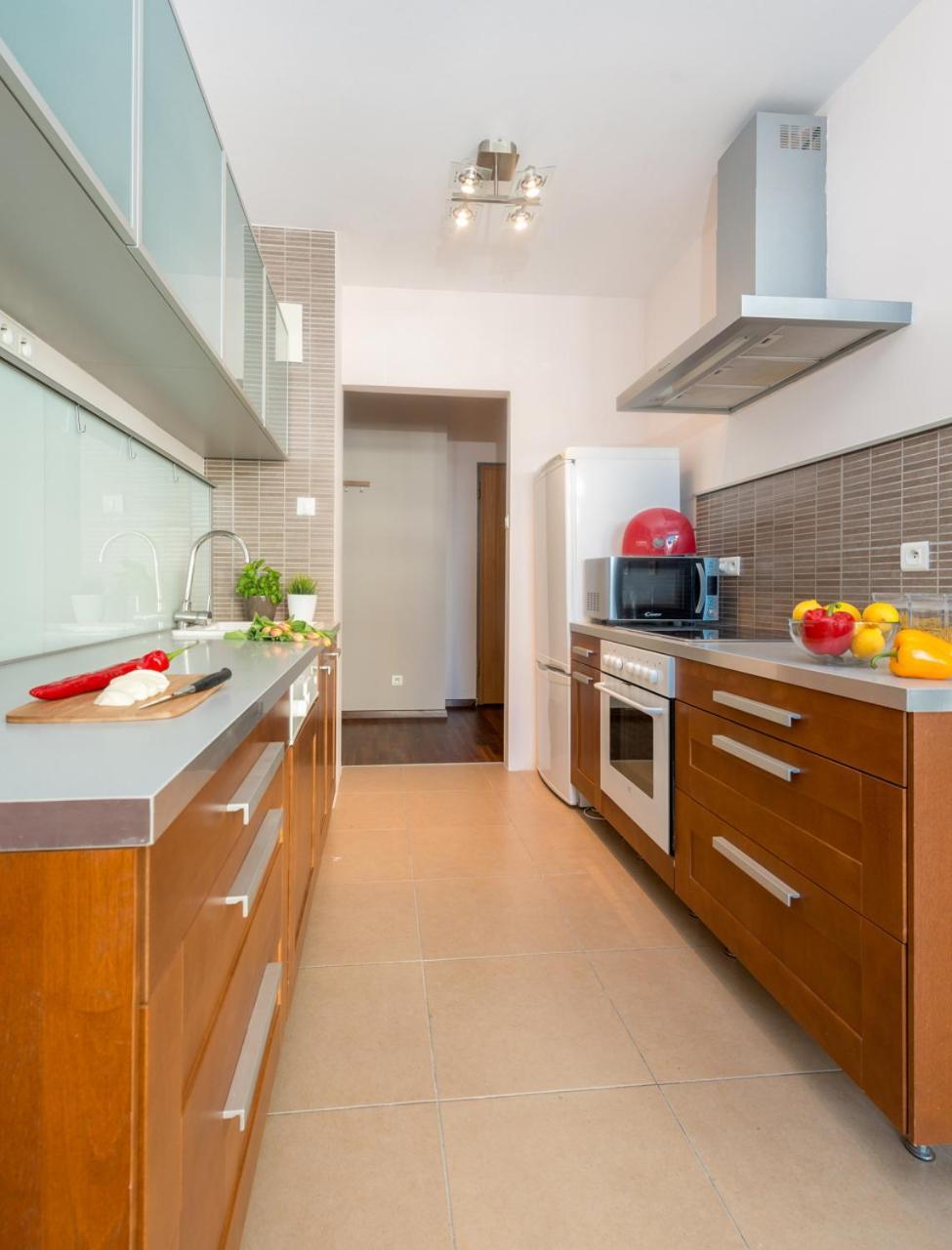 Gdanski Business Center Apartments Varsó Szoba fotó