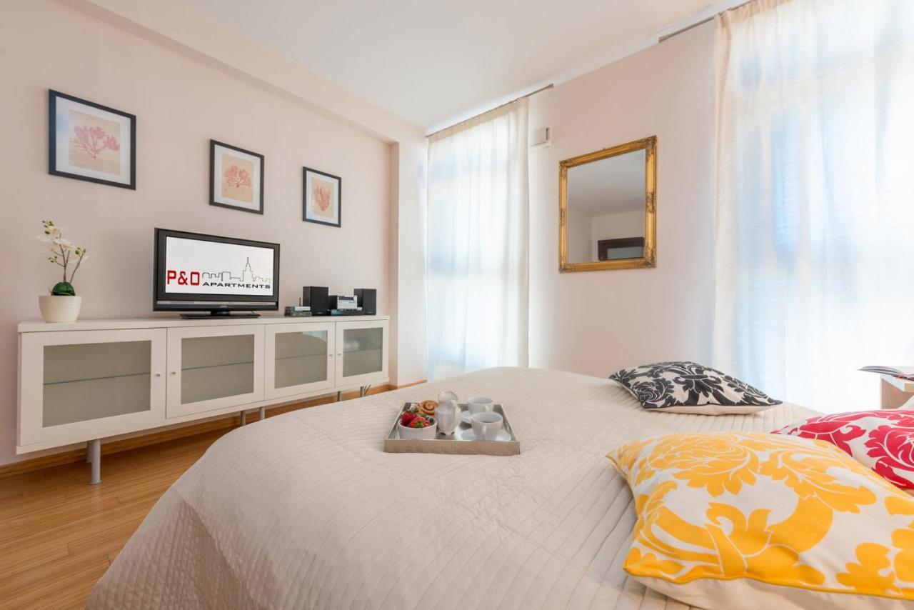 Gdanski Business Center Apartments Varsó Szoba fotó